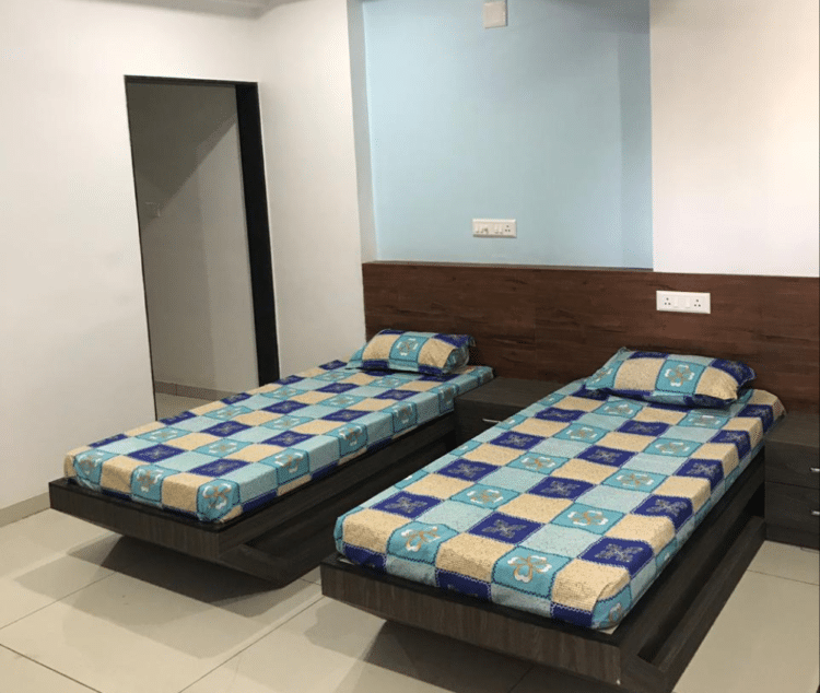 pg in navrangpura ahmedabad