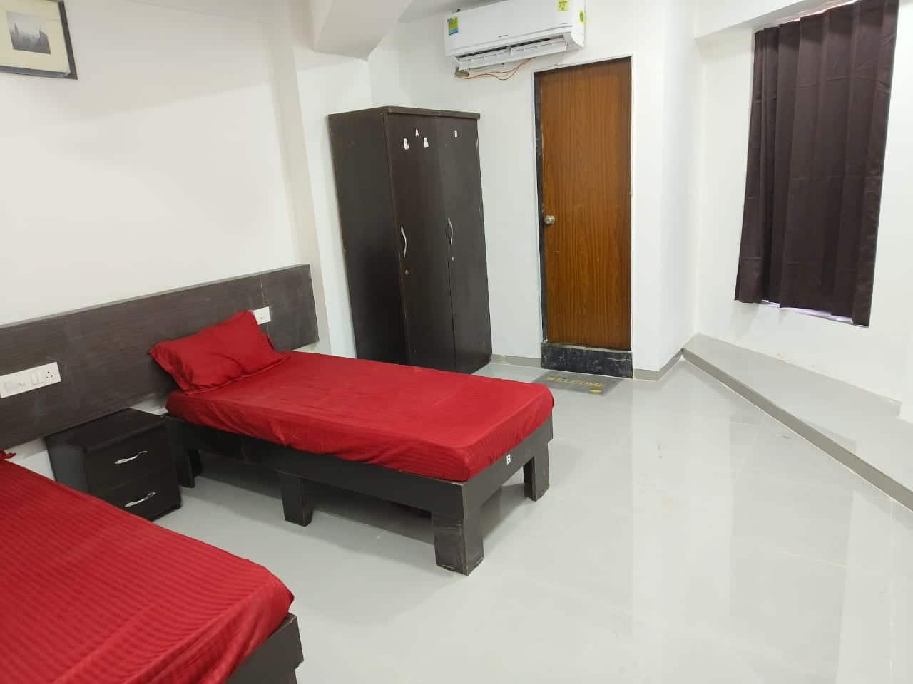 gandhinagar pg